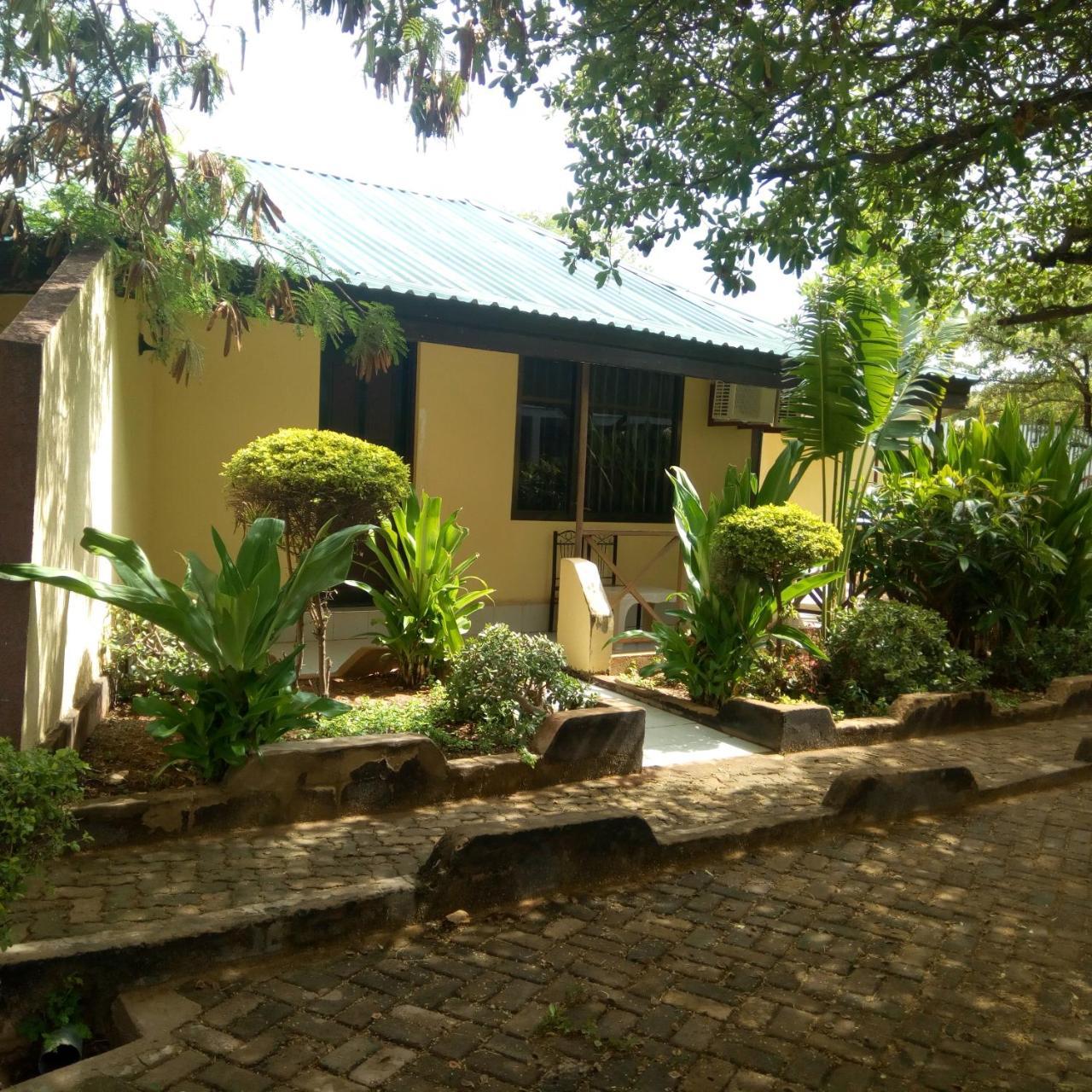Royal Village Hotel Dodoma Exterior foto